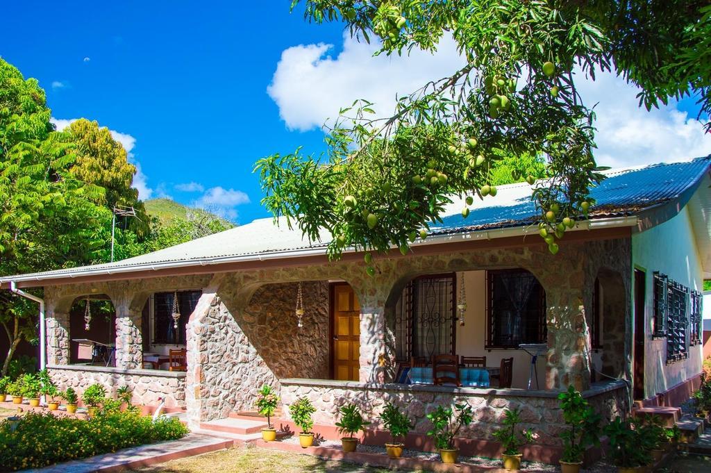 Willa Seashell Self Catering Grand’ Anse Pokój zdjęcie